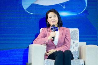 娱乐吃瓜酱服饰监察员